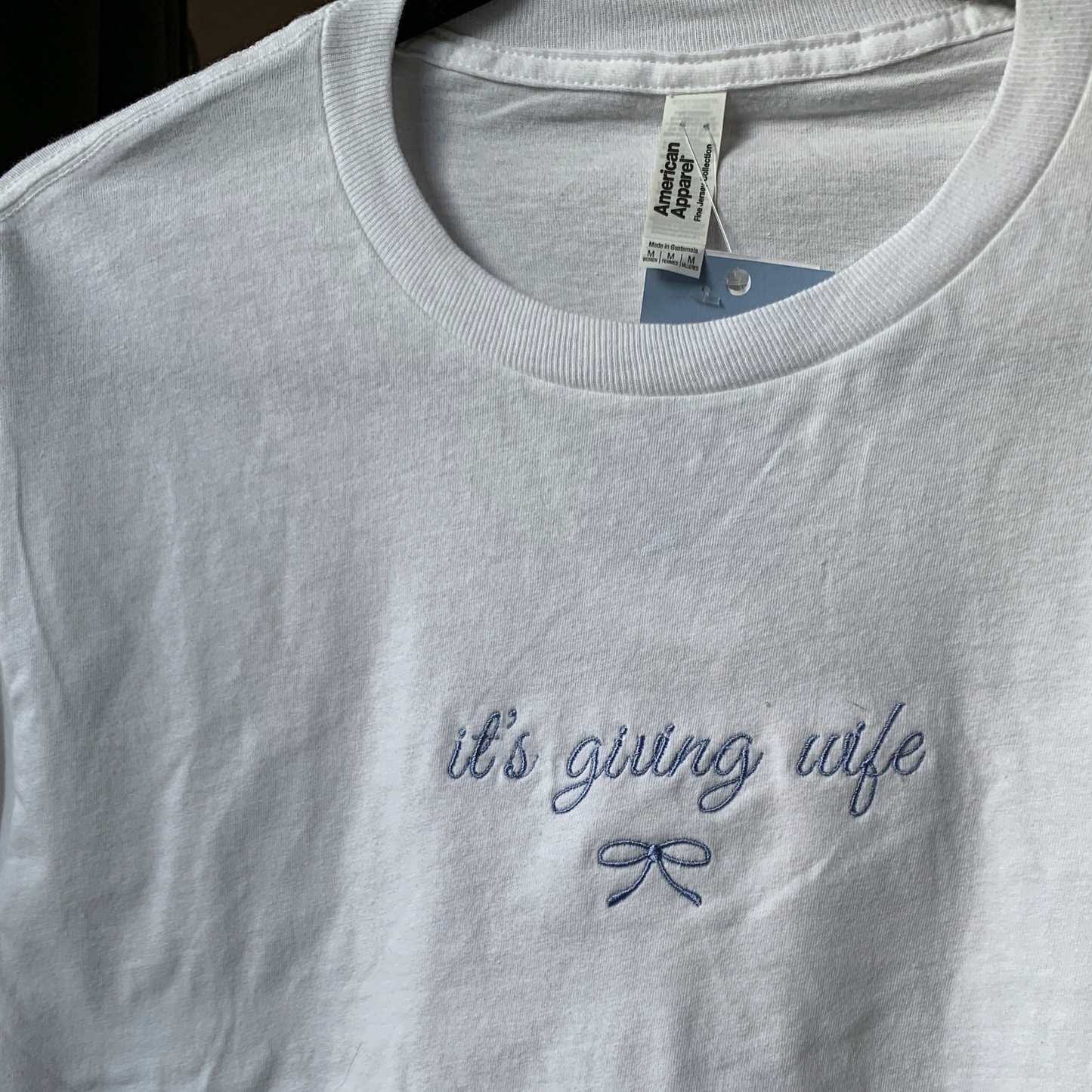It's Giving Wife Embroidered Crop T-Shirt