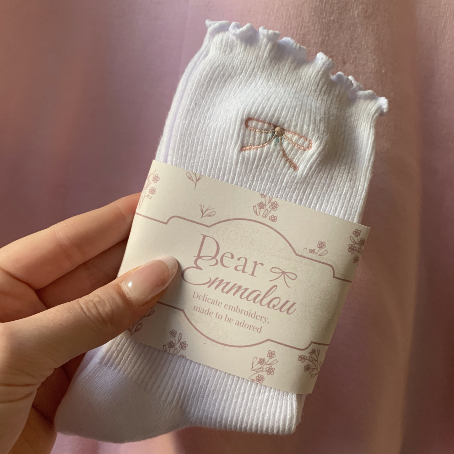 Bow Embroidered Ruffle Socks